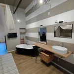 Da Manu Loft Centro Storico Danoifano It Διαμέρισμα Fano