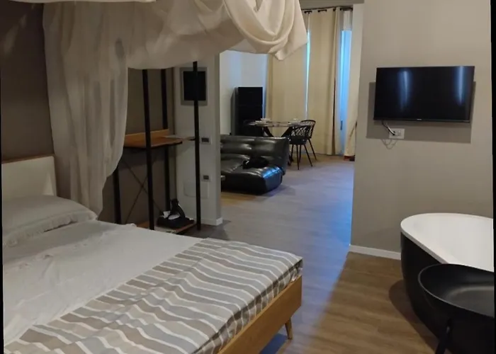 Da Manu Loft Centro Storico Danoifano It 公寓